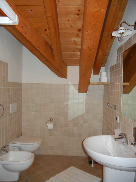 B&B La Casa Del Sole San Michele allʼAdige Habitación foto